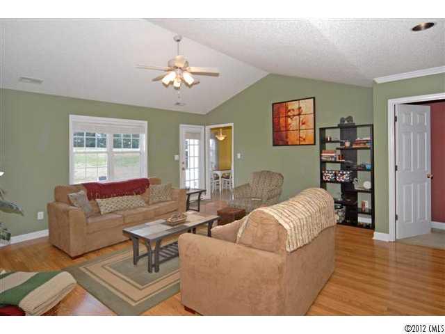 Property image 4 of 103 Sidney Court in Melrose Place, Monroe, NC 28110