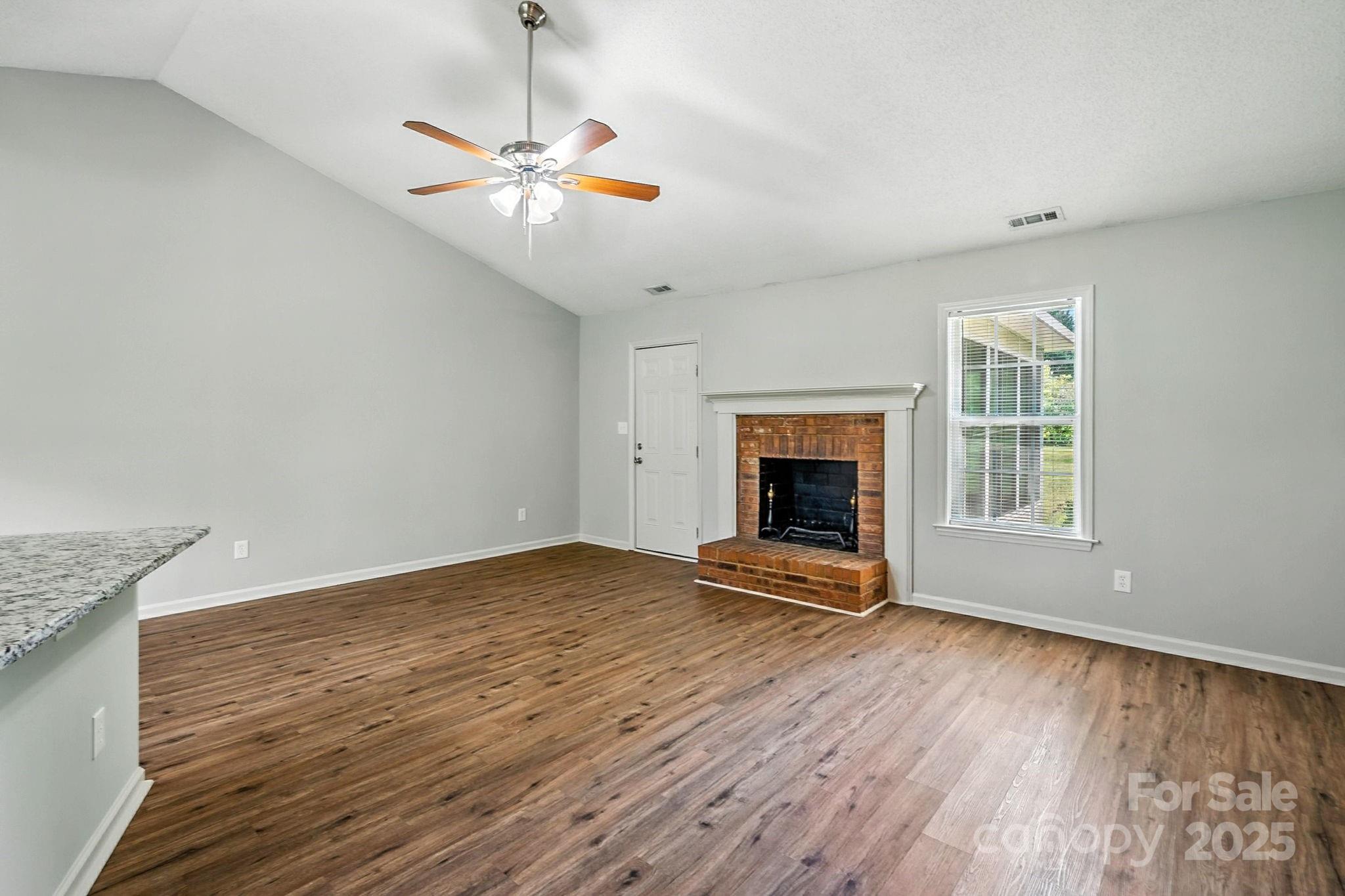 Property image 5 of 5216 Willow Run Drive in Hampton Meadows, Monroe, NC 28110