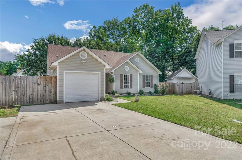 Property image 2 at 5804 Crosswinds Court, Indian Trail, NC 28079