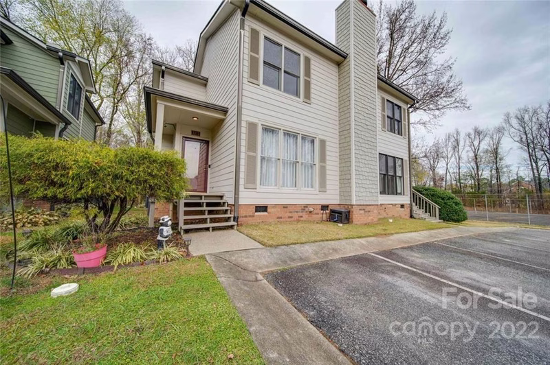 Property image 2 at 3212 Carlyle Drive, Concord, NC 28027