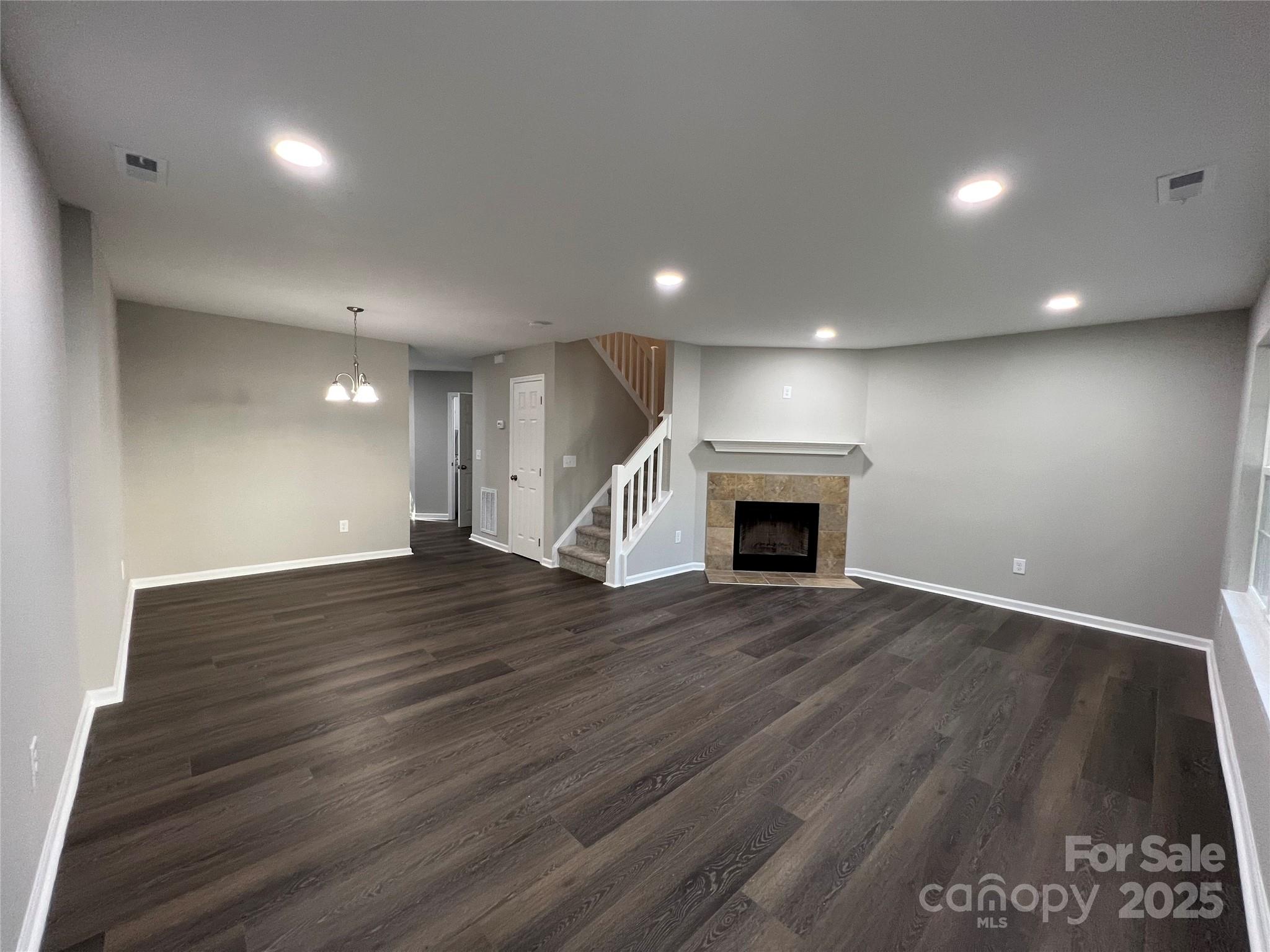 Property image 5 of 9103 Exbury Court in Rossmore, Charlotte, NC 28269