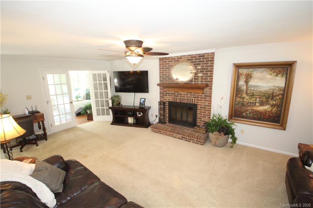 Property image 3 of 2117 Clover Bend Drive in Clover Bend, Monroe, NC 28110