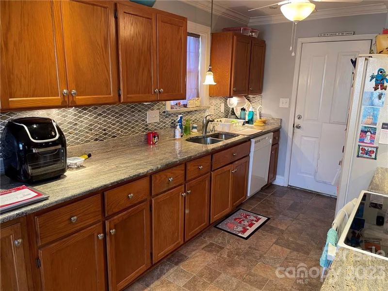 Property image 5 at 1402 Ridgewood Drive, Concord, NC 28027