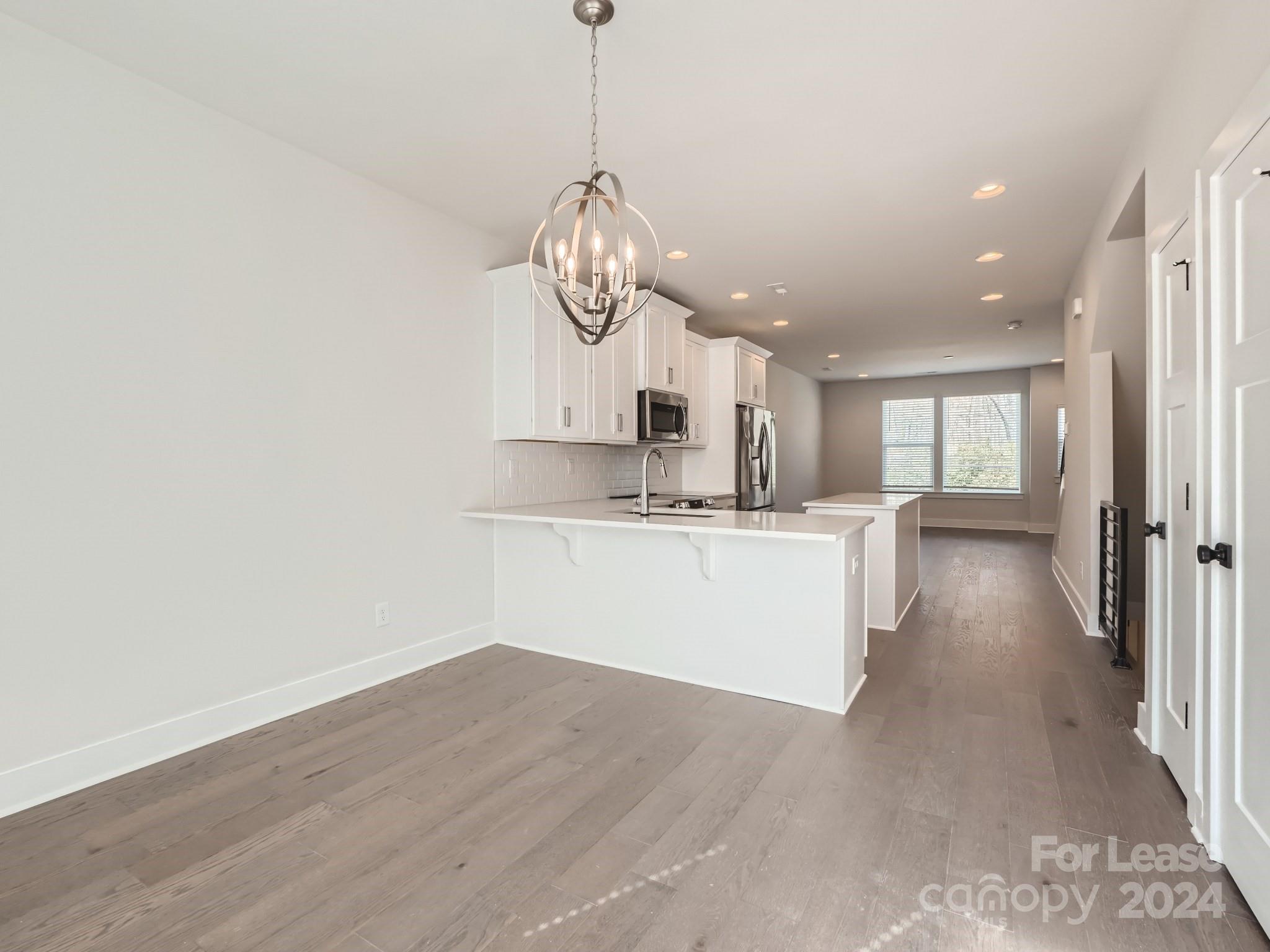 Property image 4 of 6012 Irwins Branch Drive in LOSO Terraces, Charlotte, NC 28217
