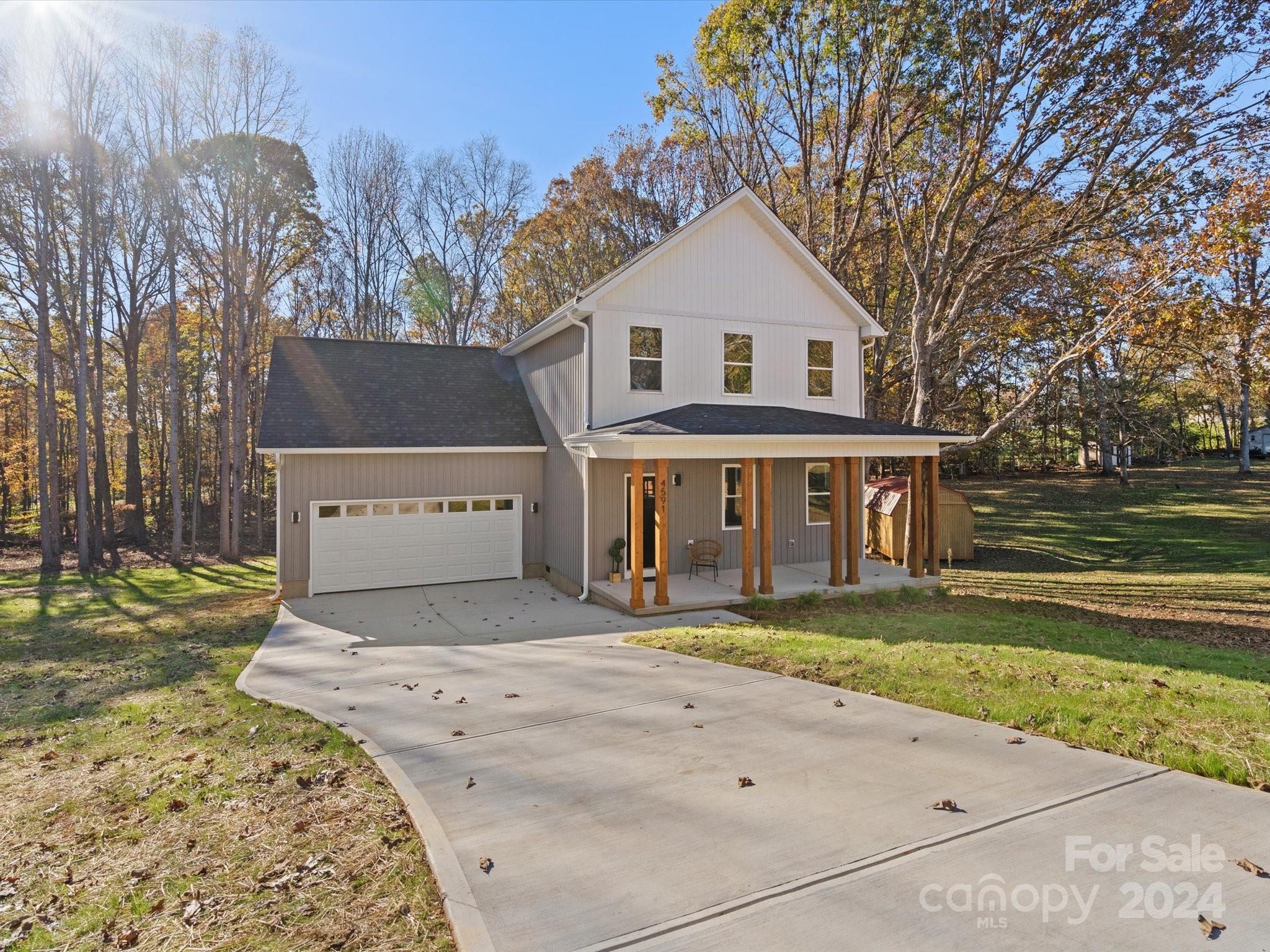 Property image 3 of 4591 Kings Court in Jamestowne, Hickory, NC 28602