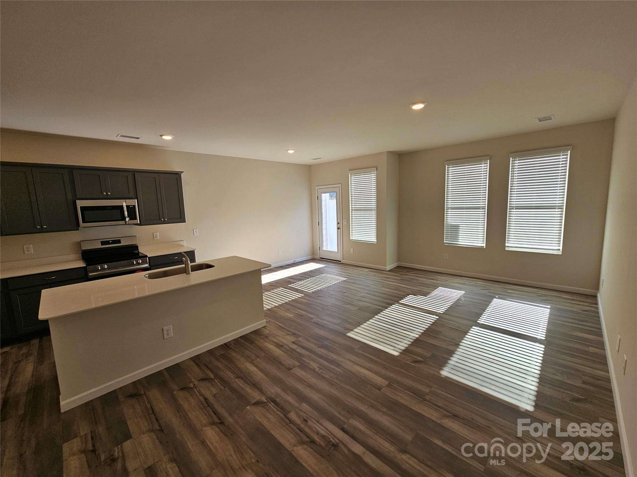 Property image 5 of 2735 Winn Mill Drive in Ruby Dixon Crossing, Gastonia, NC 28056