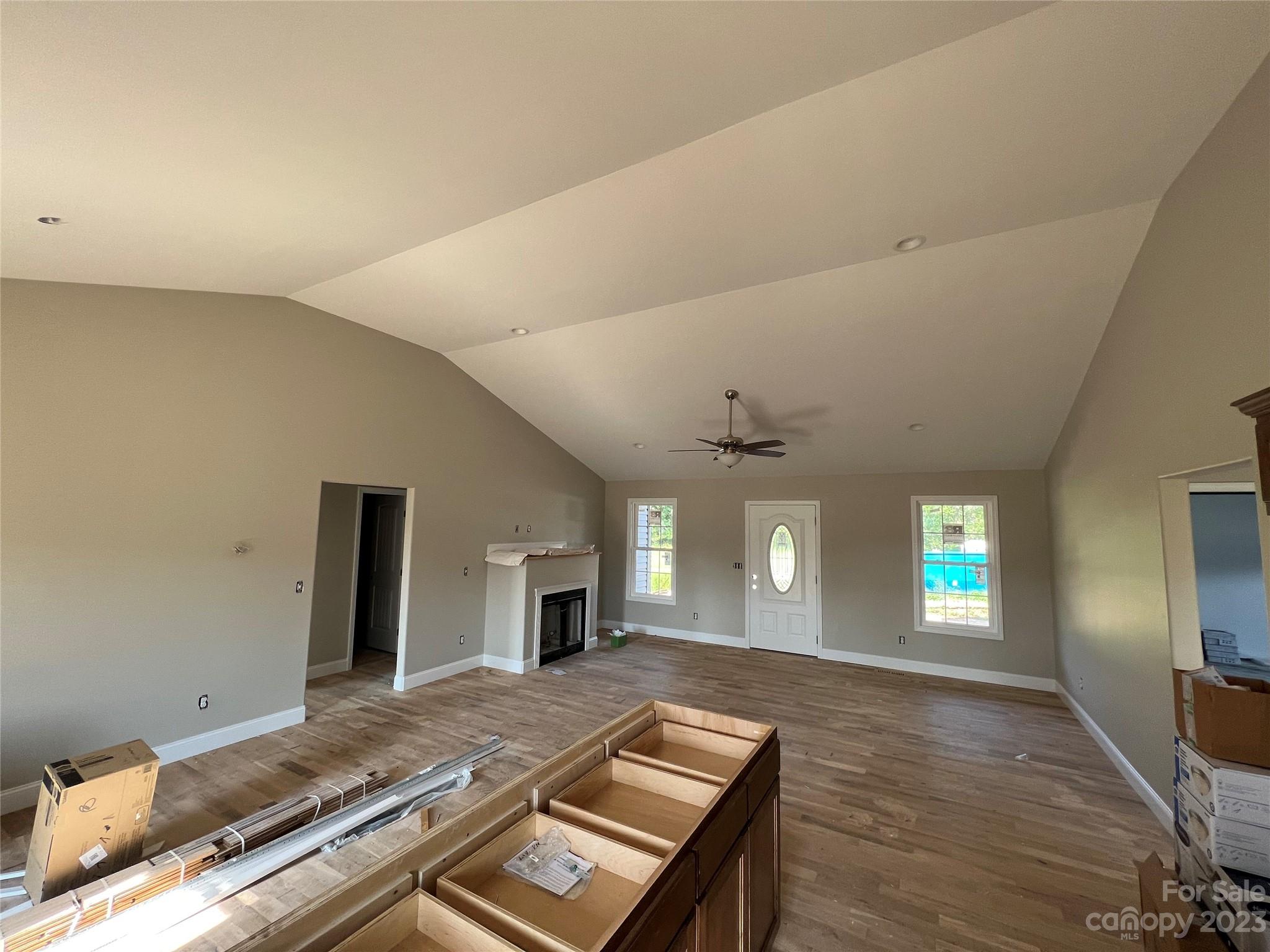 Property image 5 of 301 S 5th Avenue in Temple Heights, Maiden, NC 28650