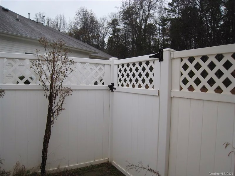 Property image 2 at 7124 Somerset Springs Drive, Charlotte, NC 28262