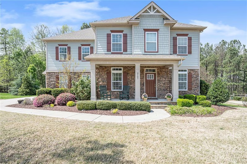 2107 Madeira Circle