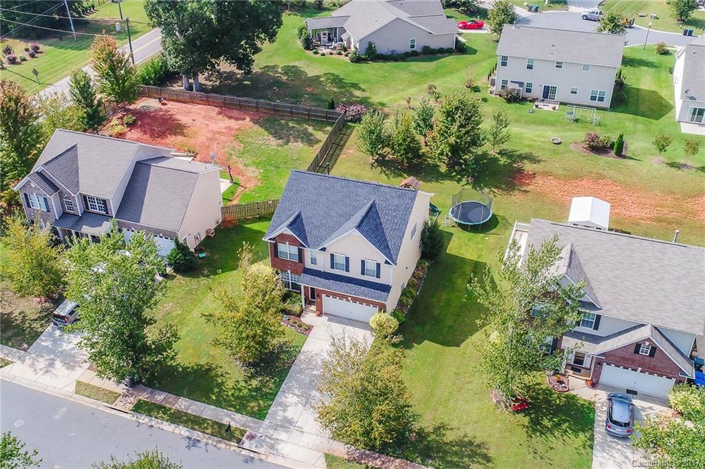 Property image 3 of 2111 Ashley Glen Way in Ashley Glen, Indian Land, SC 29707