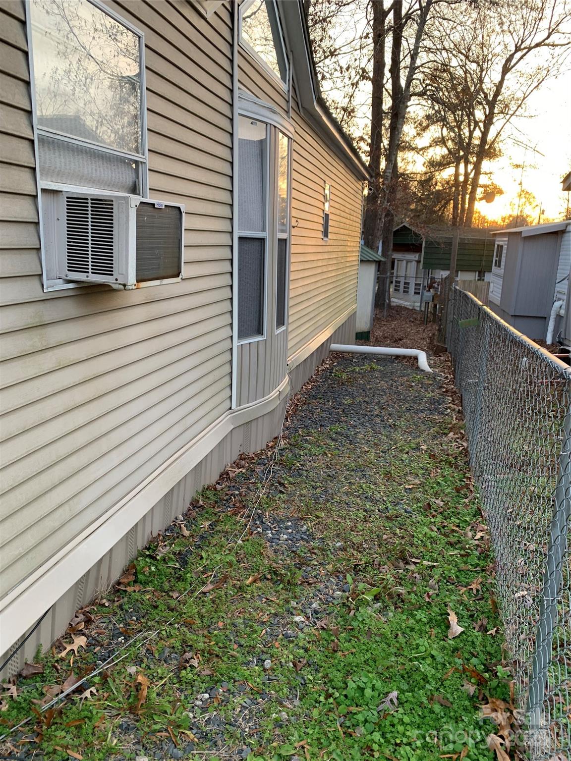 Property image 3 of 145 Arrowood Trail in Twin Harbor, Mount Gilead, NC 27306
