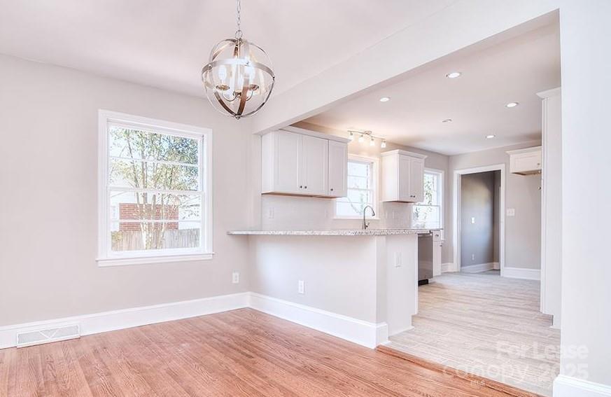 Property image 3 of 1437 Springwood Lane in Starmount, Charlotte, NC 28210