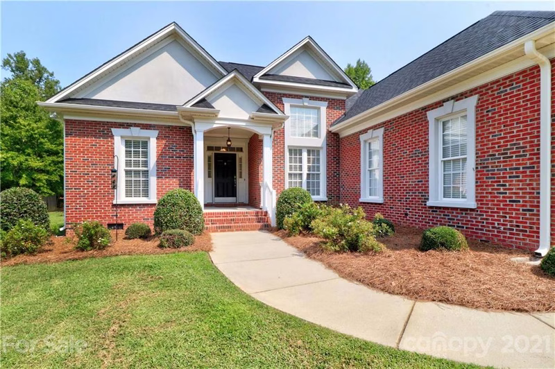 Property image 2 at 235 Ingonish Drive, Gastonia, NC 28056