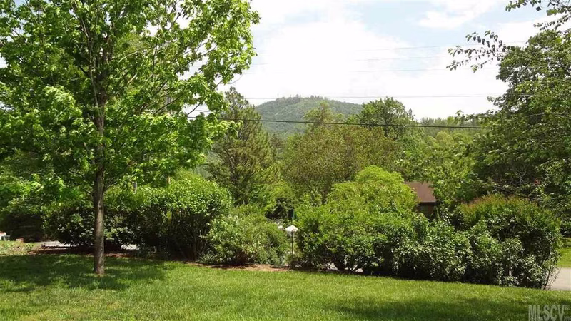 Property image 5 at 513 Tremont Park Drive, Lenoir, NC 28645