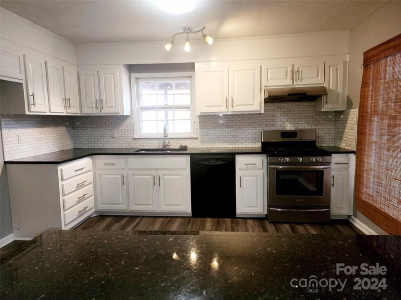 Property image 4 at 725 Brookside Drive, Gastonia, NC 28056