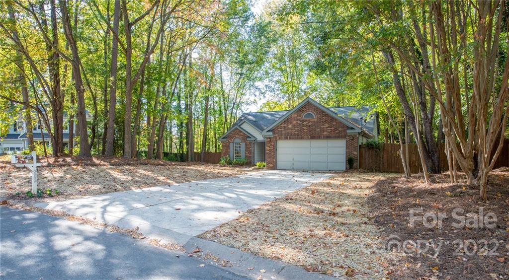 Property image 2 of 202 Aurora Lane in Shepherds Vineyard, Huntersville, NC 28078