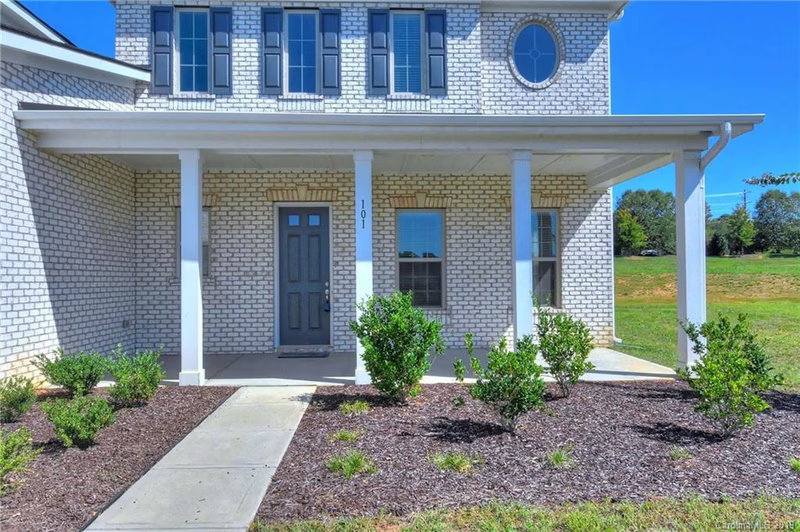 Property image 3 at 101 Kenna Court, Matthews, NC 28104