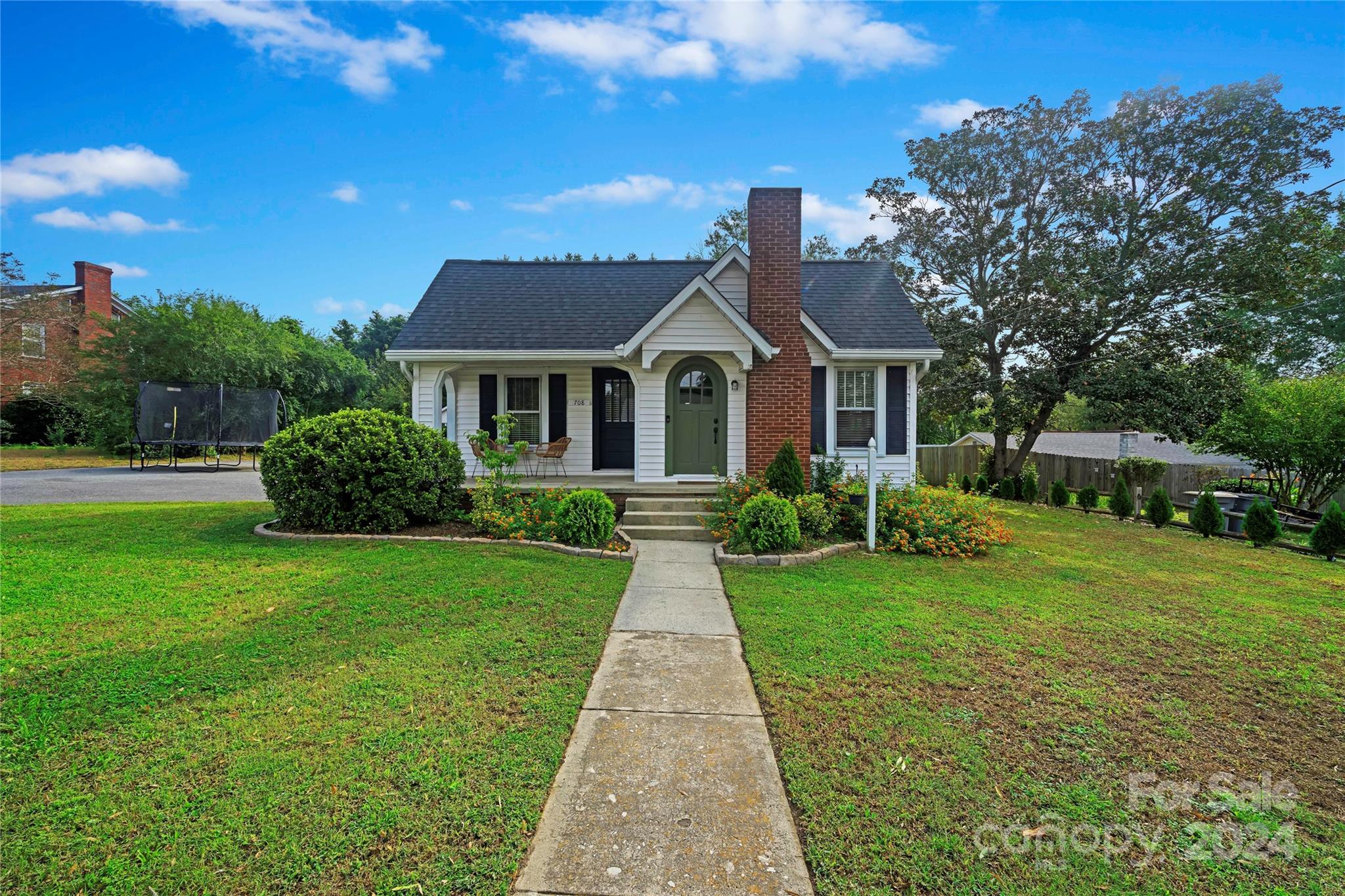 Property image 2 of 708 Mable Avenue in Jackson Park, Kannapolis, NC 28083