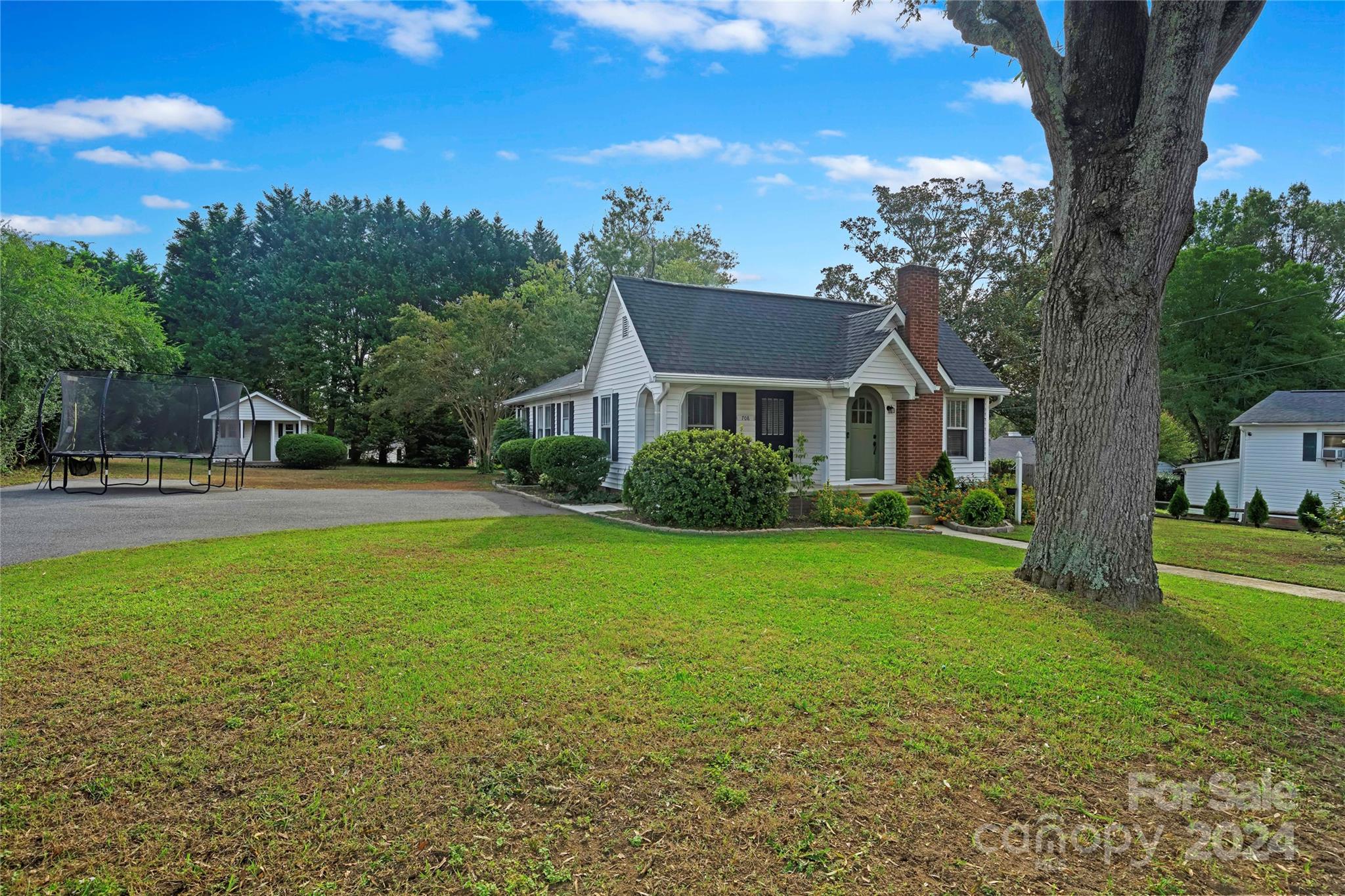 Property image 3 of 708 Mable Avenue in Jackson Park, Kannapolis, NC 28083
