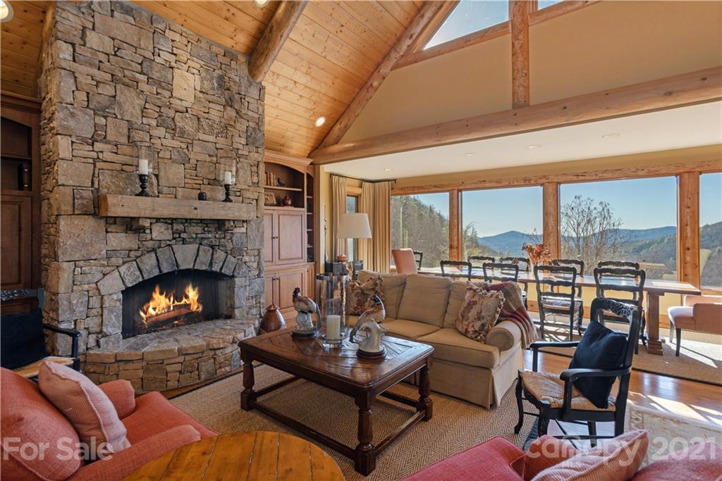 Property image 4 of 45 Spike Moss Road in The Divide, Sapphire, NC 28774