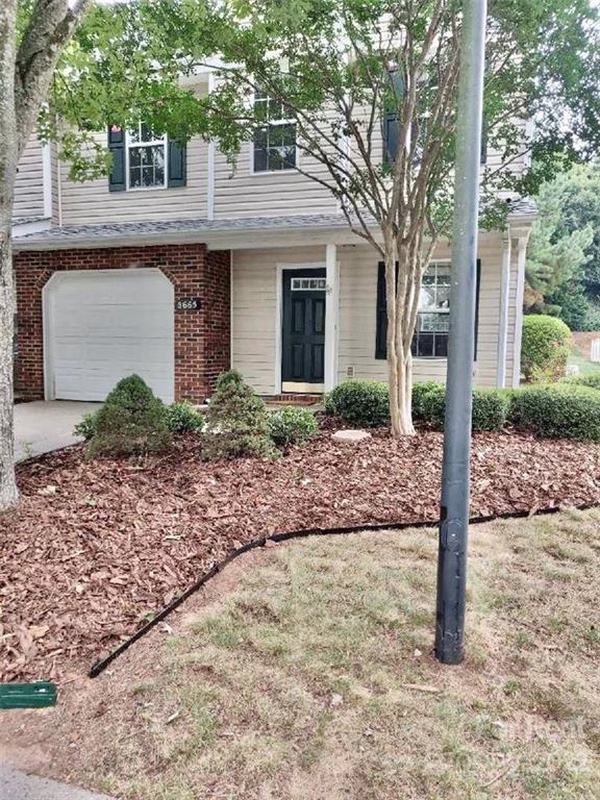 Property image 2 at 8665 Robinson Forest Drive, Charlotte, NC 28277