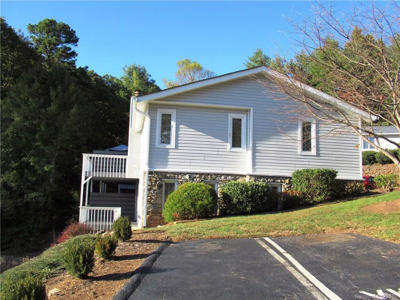 Property image 4 at 81 Hollybrook Drive, Asheville, NC 28803