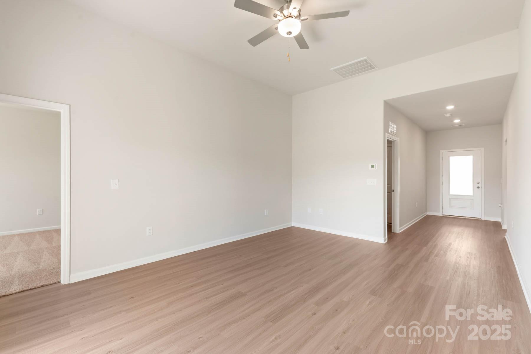 Property image 3 of 3238 Maple Ridge Drive in Stagecoach Station, Gastonia, NC 28052