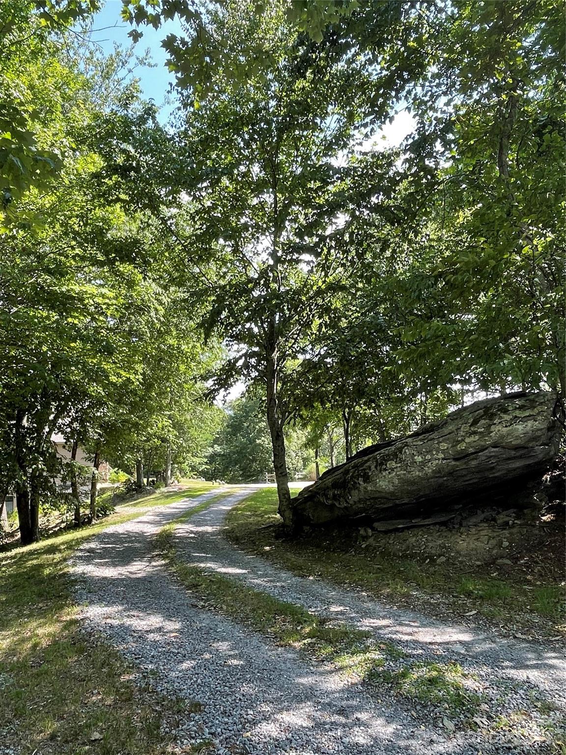 Property image 3 of 144 Songbird Court in Stoneridge Estates, Hendersonville, NC 28792