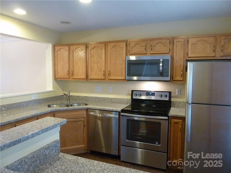 Property image 2 at 8424 Southgate Commons Drive, Charlotte, NC 28277