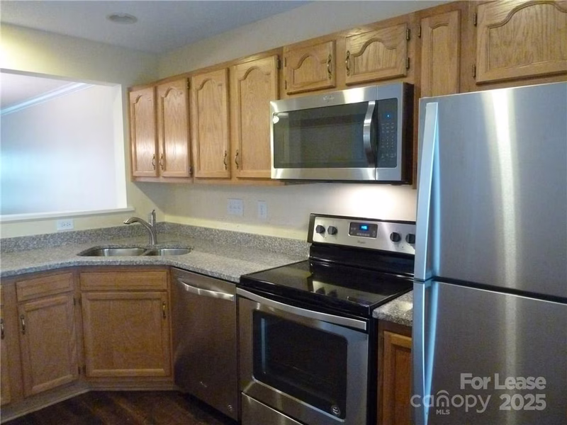 Property image 5 at 8424 Southgate Commons Drive, Charlotte, NC 28277