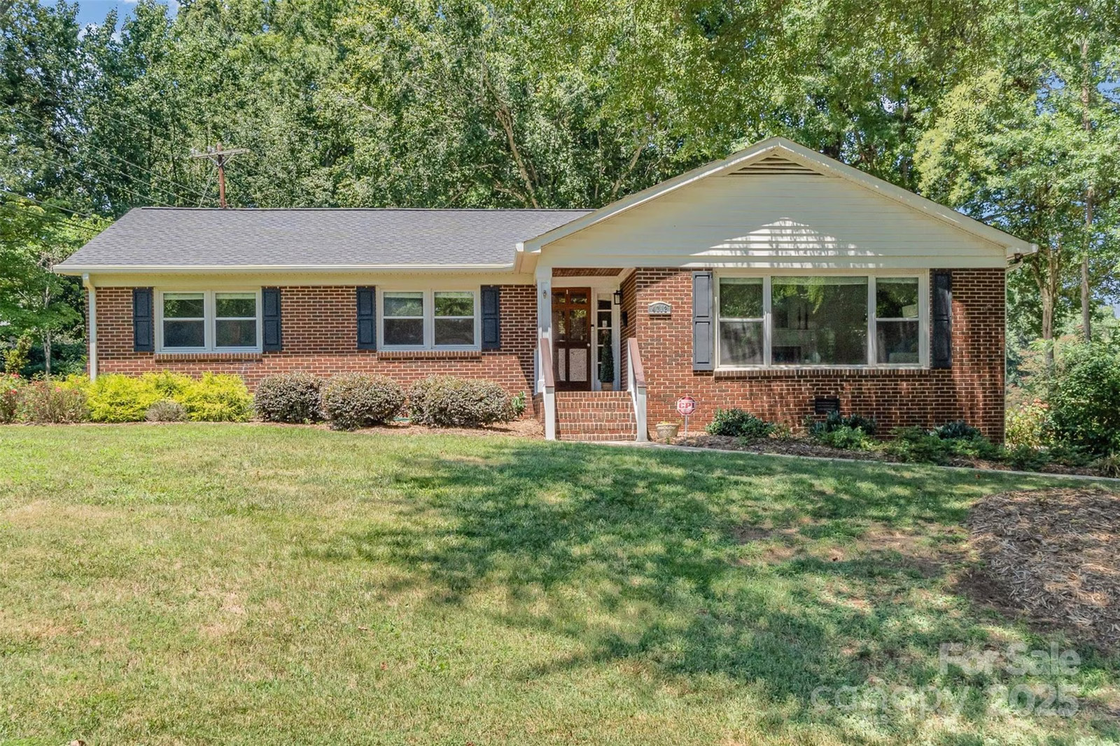 Property image 1 at 4712 Lamont Drive, Charlotte, NC 28210
