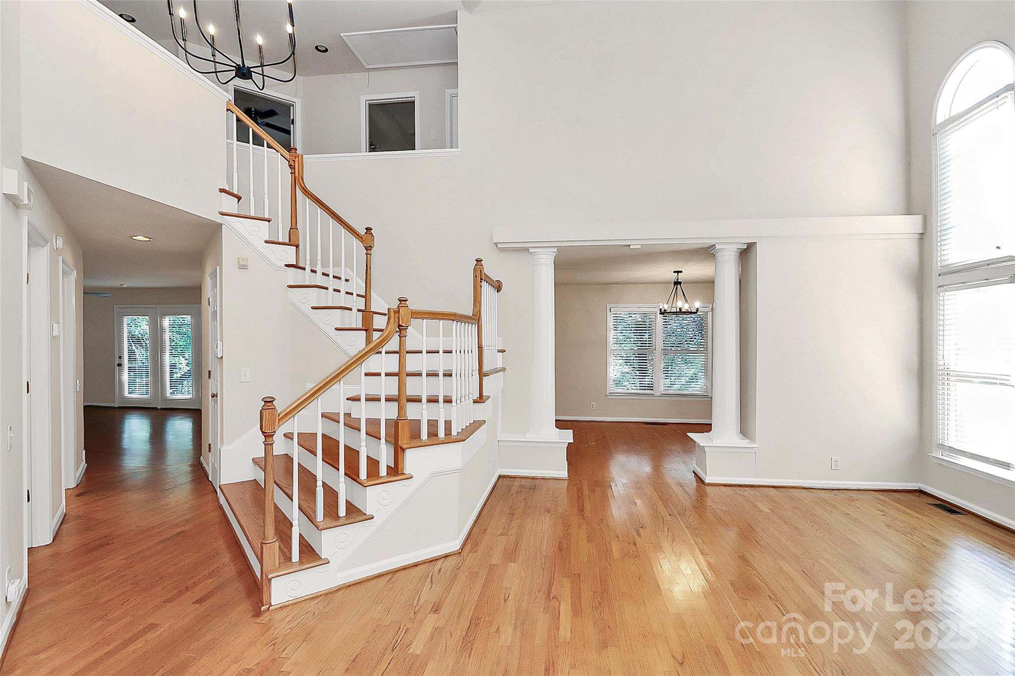Property image 2 of 500 River Oaks Lane in Wimbledon, Charlotte, NC 28226