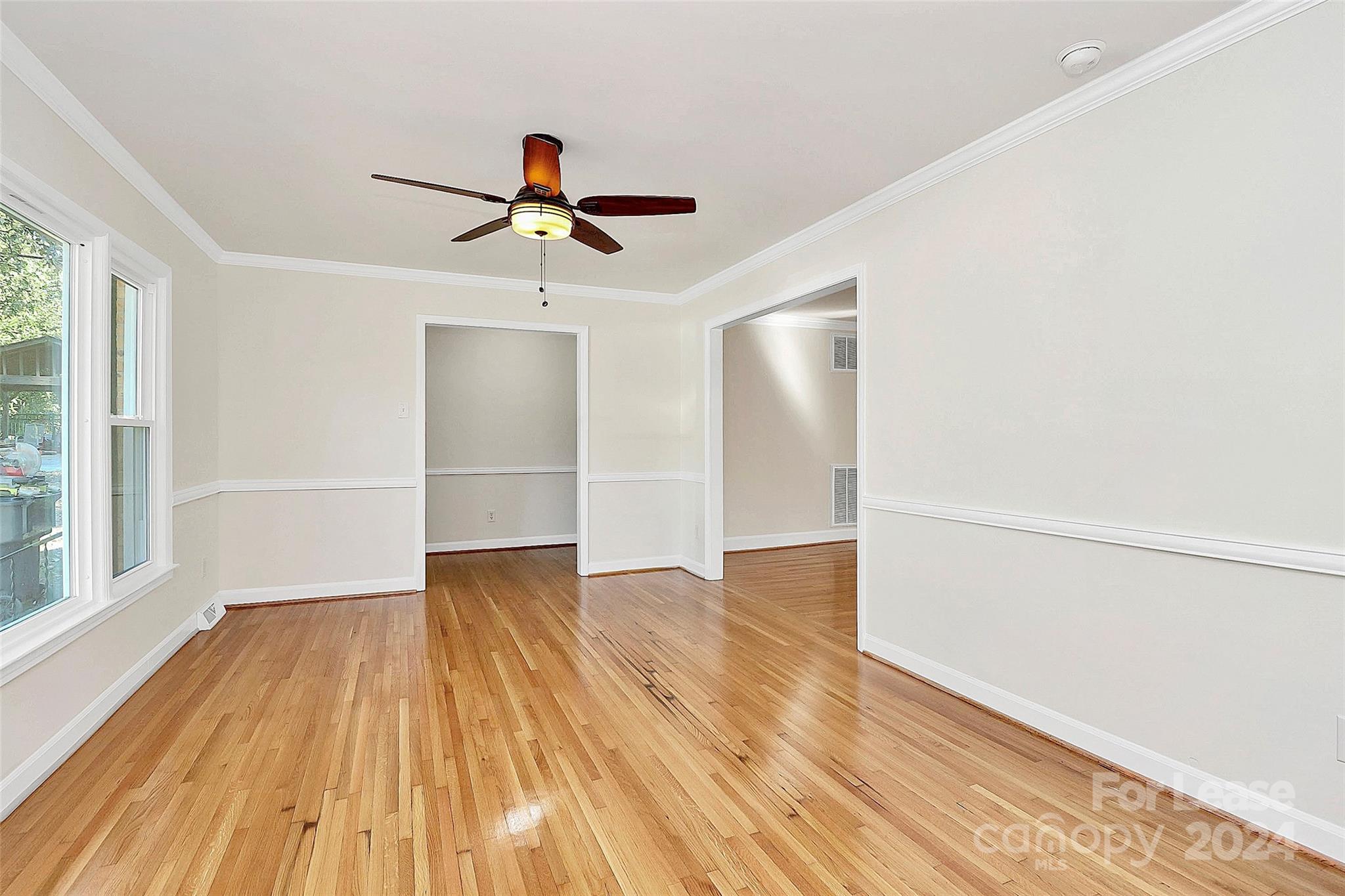Property image 5 of 3216 Archdale Drive in Spring Valley, Charlotte, NC 28210