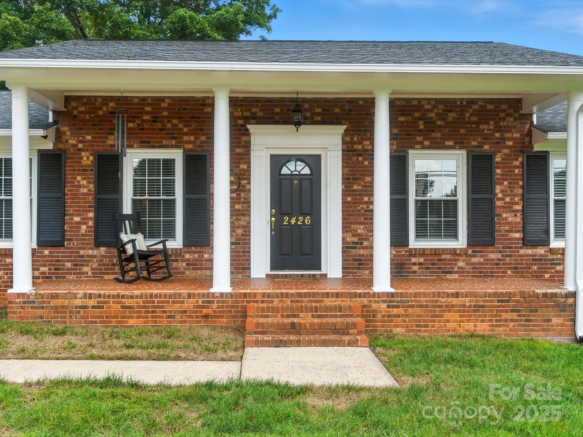 Property image 4 of 2426 Redbud Drive in Sedgefield, Gastonia, NC 28056