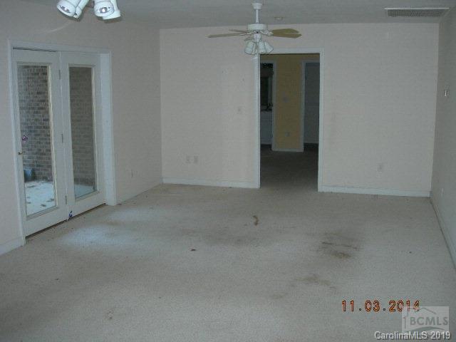 Property image 3 of 140 Lentz Landing Lane in Waterglyn, Nebo, NC 28761
