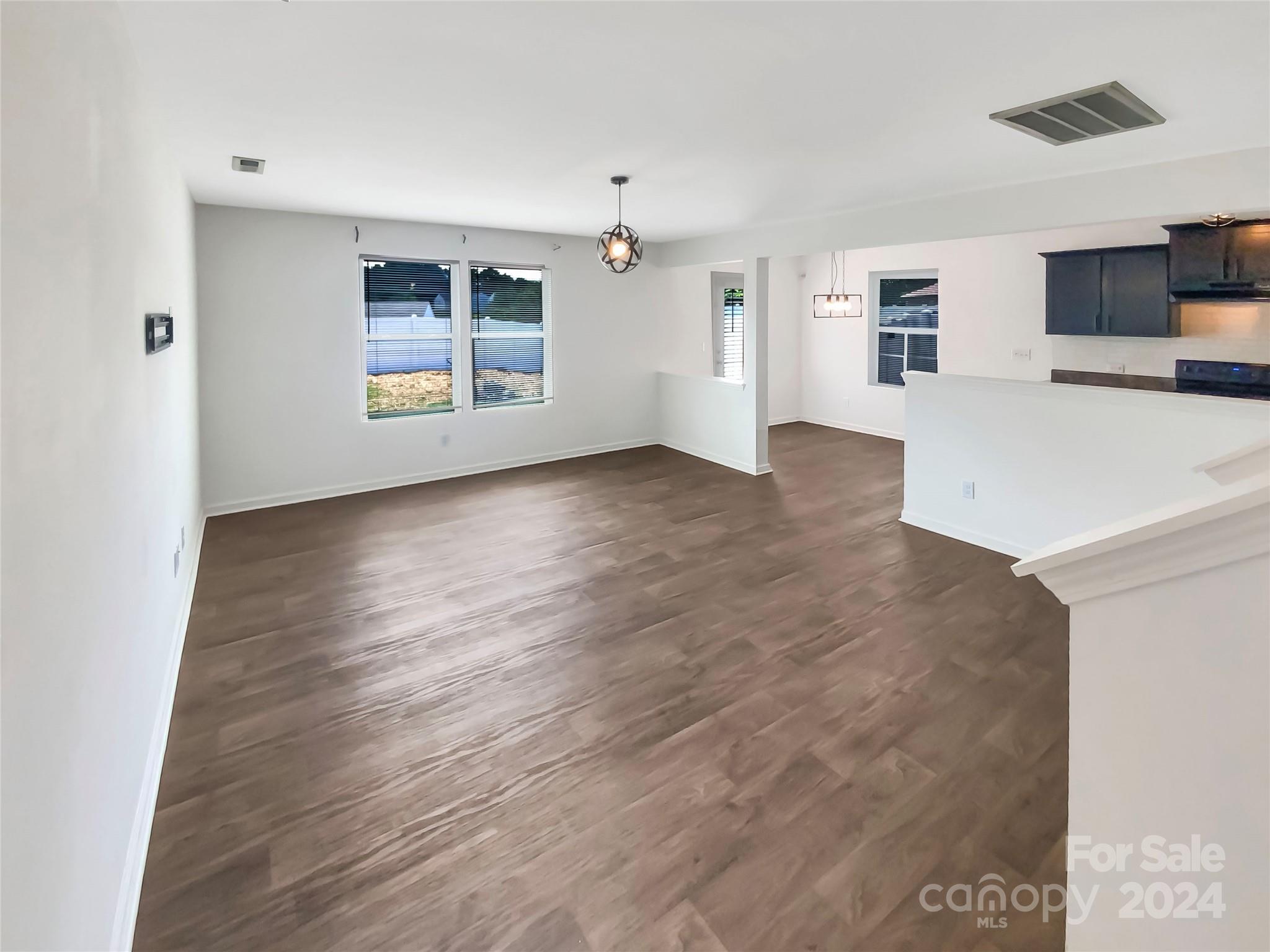 Property image 3 of 627 Spencer Lane in The Falls, Kannapolis, NC 28081