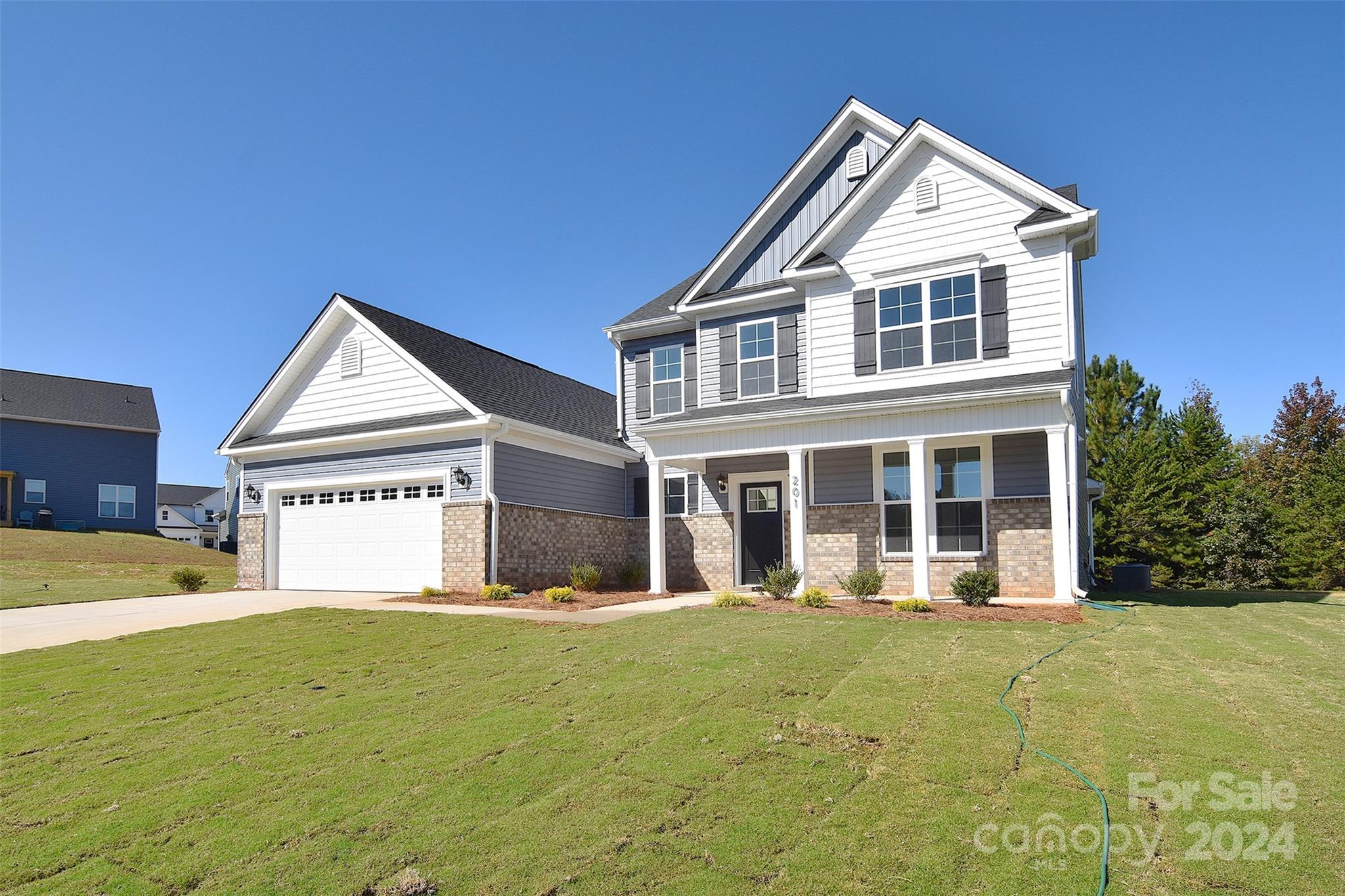 Property image 2 of 201 Wedge View Way in Larkin, Statesville, NC 28677