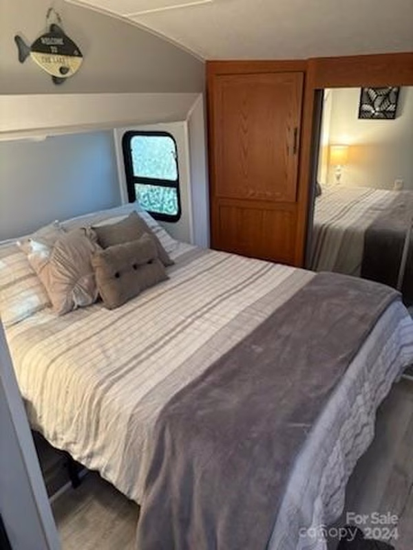 Property image 2 at 204 Lake Tillery Trail, Mount Gilead, NC 27306