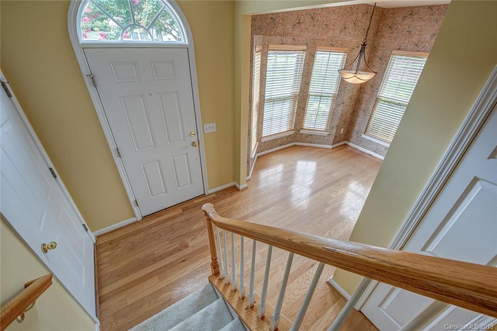 Property image 4 of 1820 Robinwood Village Drive in Robinwood Village, Gastonia, NC 28054