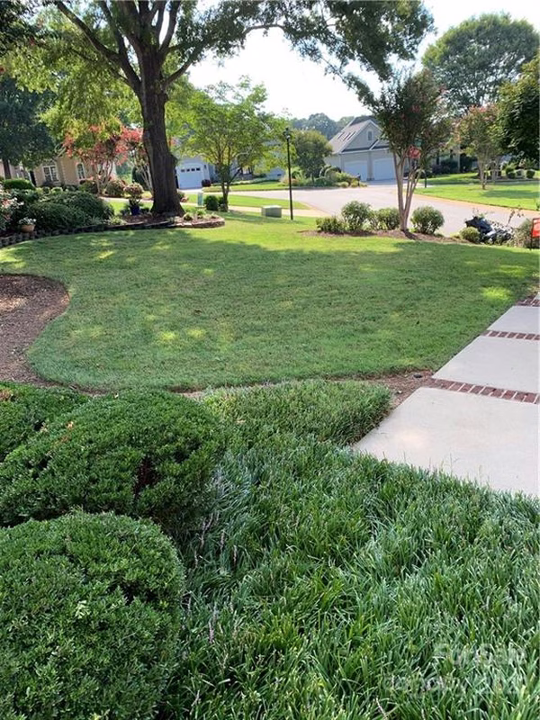 Property image 3 at 105 Hazeltine Court, Salisbury, NC 28144