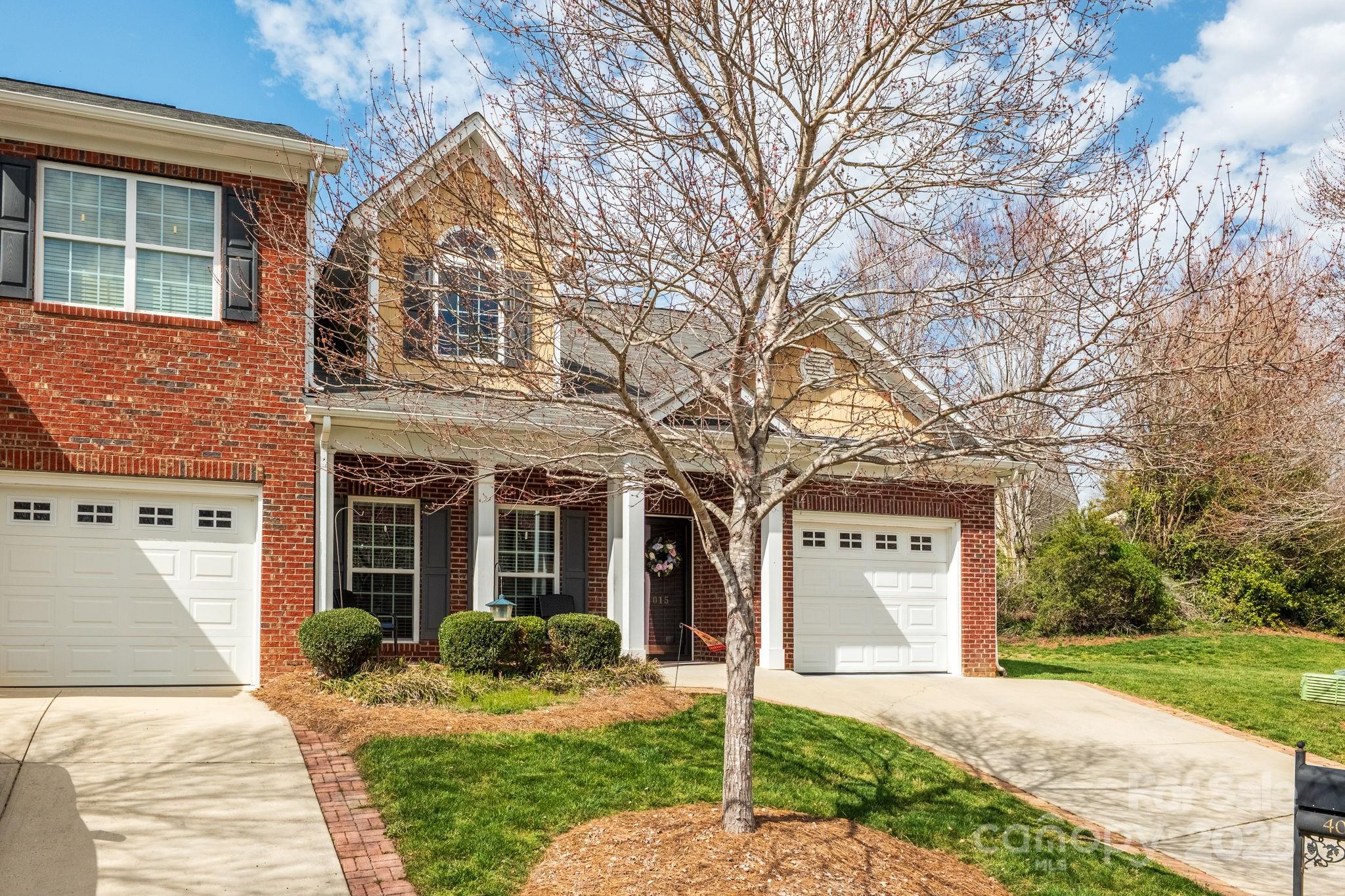 Property image 2 of 4015 Broadview Lane in Catawba Hills, Gastonia, NC 28056