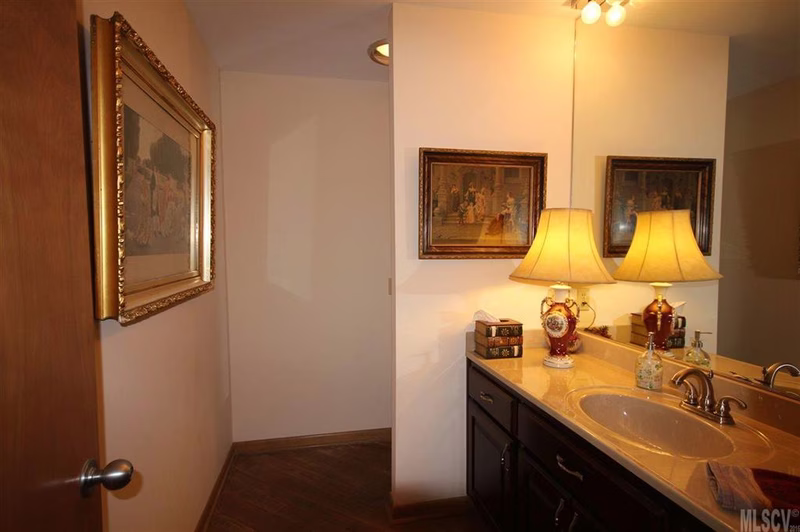 Property image 4 at 405 B Tremont Circle, Lenoir, NC 28645
