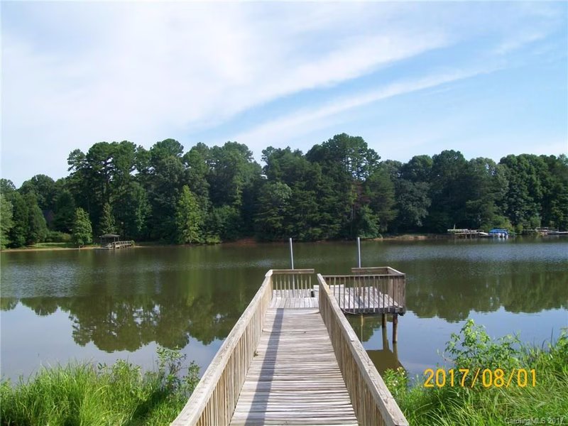 Property image 5 at 6778 Emerald Isle Drive, Sherrills Ford, NC 28673