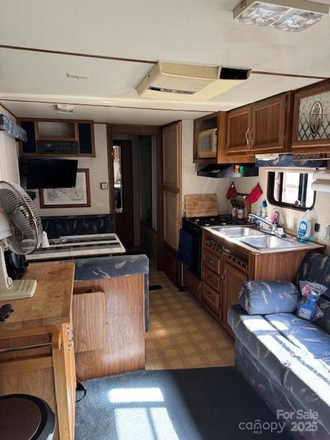Property image 4 of 175 Roberts Ridge Road in Twin Harbor, Mount Gilead, NC 27306