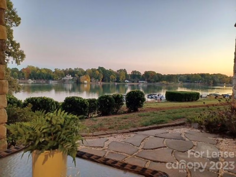 Property image 2 at 637 Williamson Road, Mooresville, NC 28117