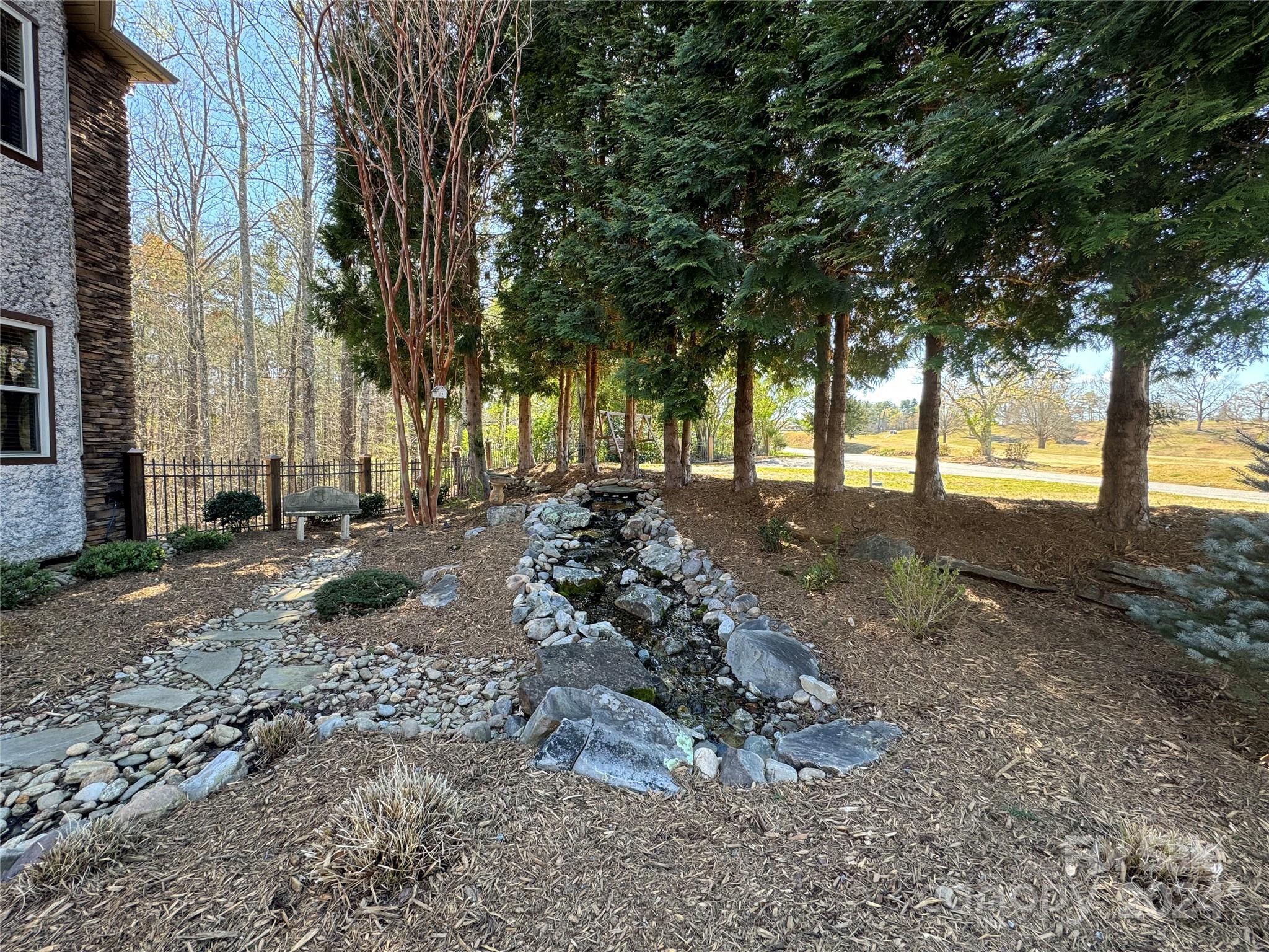 Property image 3 of 200 Lake Club Drive in Lake View Estates, Nebo, NC 28761