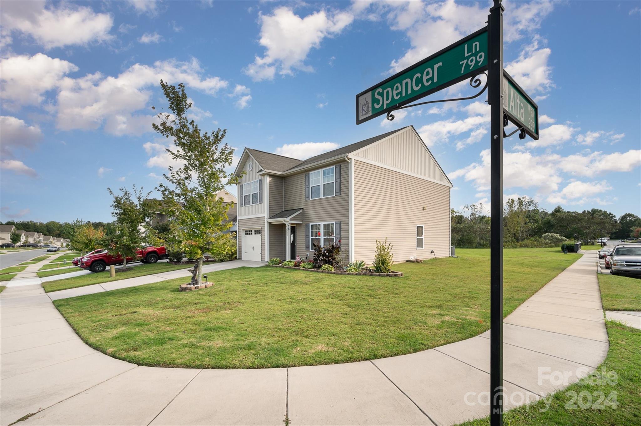 Property image 2 of 715 Spencer Lane in The Falls, Kannapolis, NC 28081