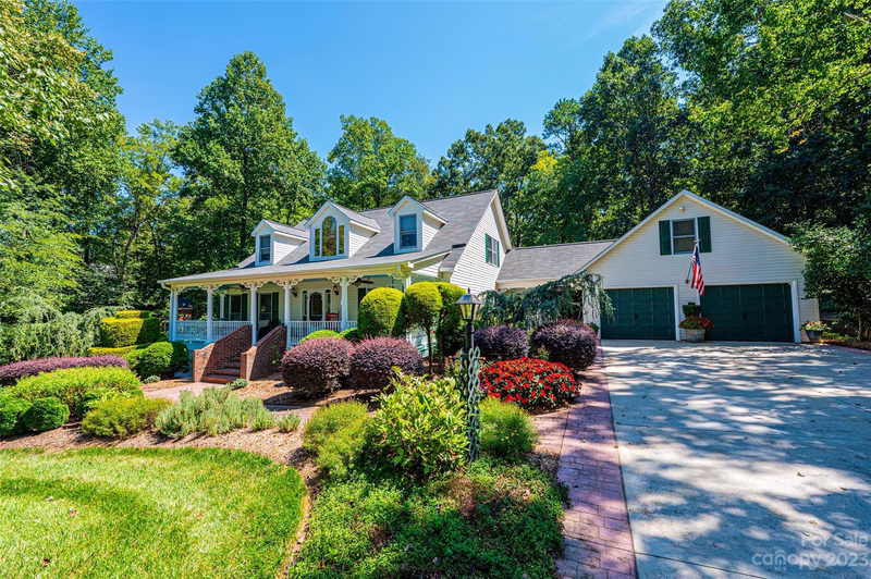 4008 Pinecrest Drive