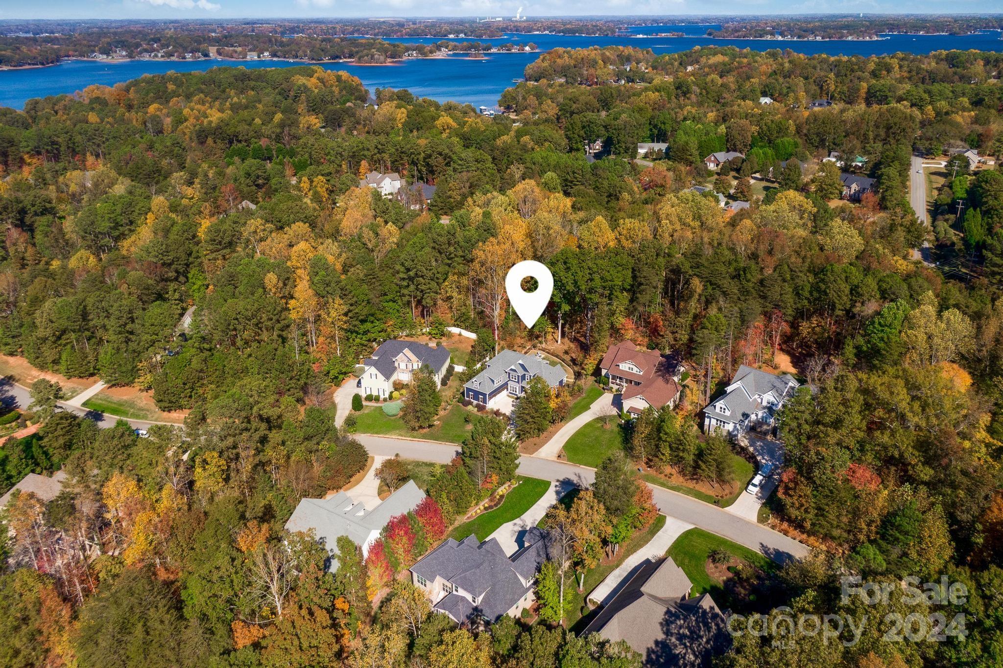 Property image 3 of 7655 Cottonwood Drive in Lakewood, Denver, NC 28037