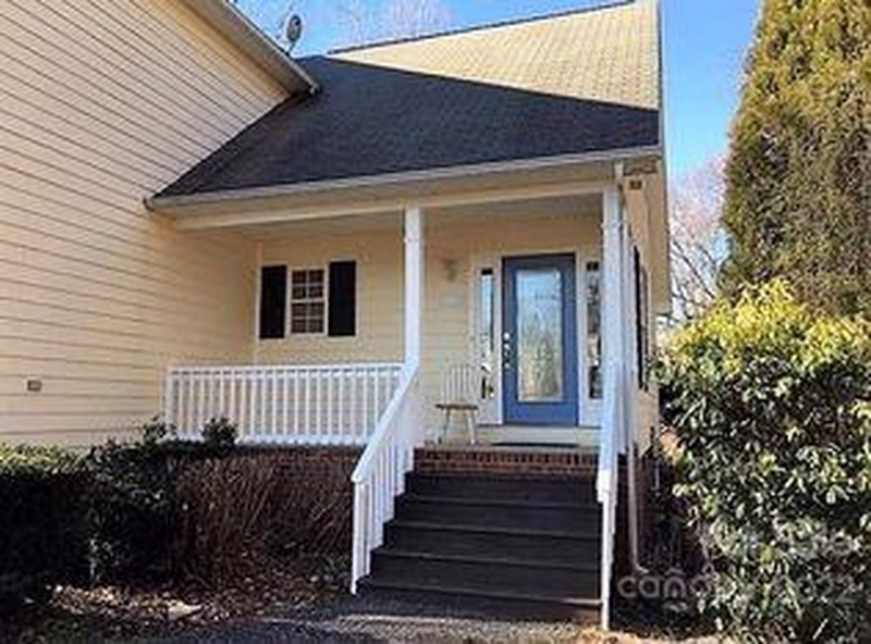 Property image 2 at 1665 Sherwood Court, Sherrills Ford, NC 28673